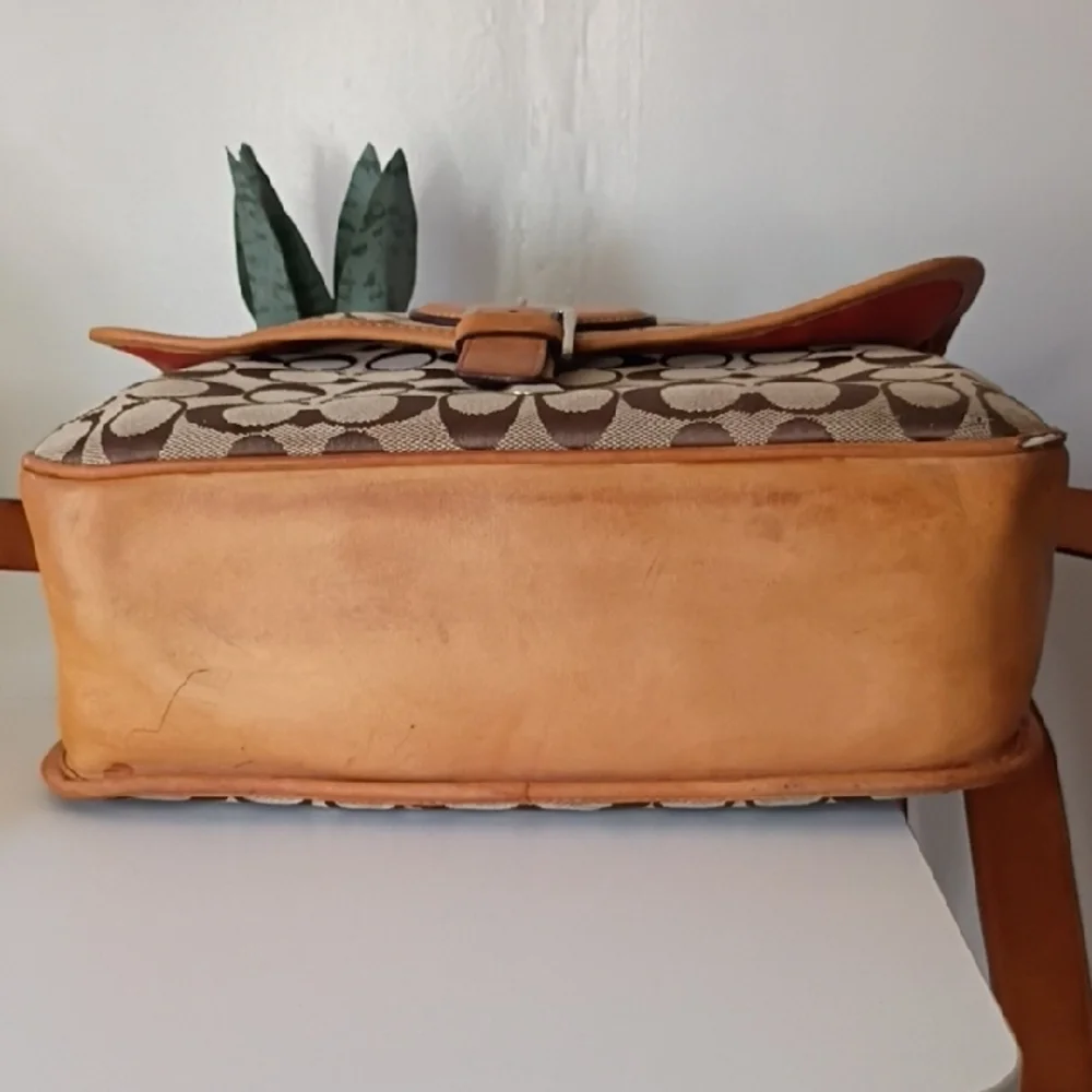 Vintage Coach Signature Frankie Crossbody Bag #6081